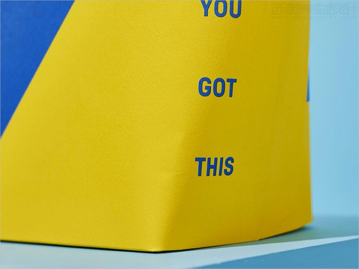 Planned Parenthood計(jì)劃生育處方藥品袋包裝設(shè)計(jì)之局部細(xì)節(jié)展示